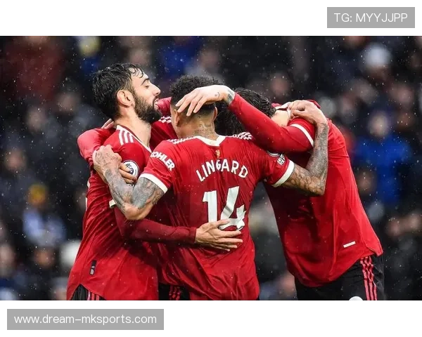 诺丁汉森林进攻火力全开，创造绝佳机会引领球队迈向胜利